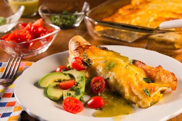 Cheesy Breakfast Burrito Casserole Cheesy Breakfast Burrito Casserole